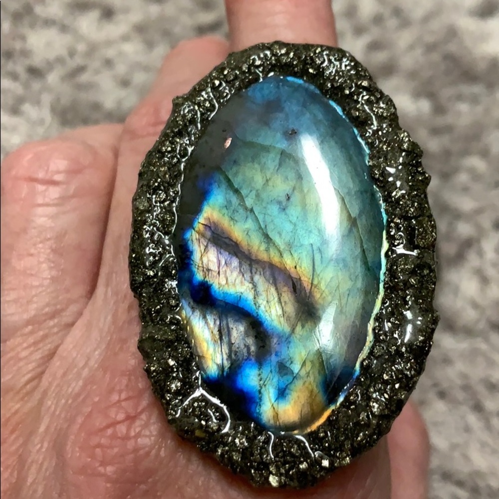 Gems of Bastet labradorite ring